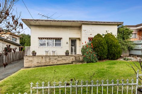 Property photo of 31 Kinlock Street Bell Post Hill VIC 3215