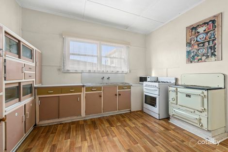 Property photo of 31 Kinlock Street Bell Post Hill VIC 3215