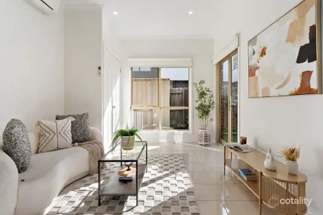 Property photo of 2/6 Dickens Street Lalor VIC 3075