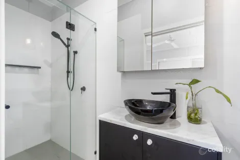 Property photo of 8 Kruger Street Booval QLD 4304