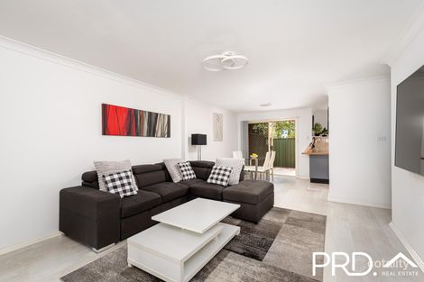 Property photo of 4/3 Carinya Place Moorebank NSW 2170