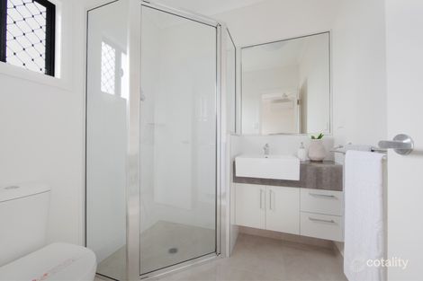 Property photo of 31 Holyoak Avenue Oonoonba QLD 4811