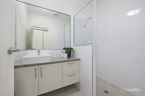 Property photo of 31 Holyoak Avenue Oonoonba QLD 4811