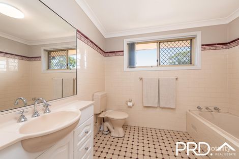 Property photo of 4/3 Carinya Place Moorebank NSW 2170