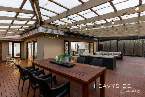 Property photo of 8 Jaques Grove Forest Hill VIC 3131