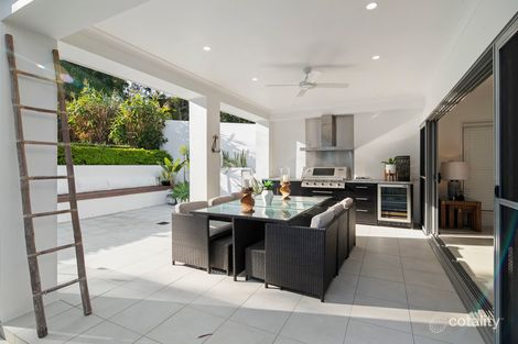 Property photo of 5010 Riverwood Grove Benowa QLD 4217