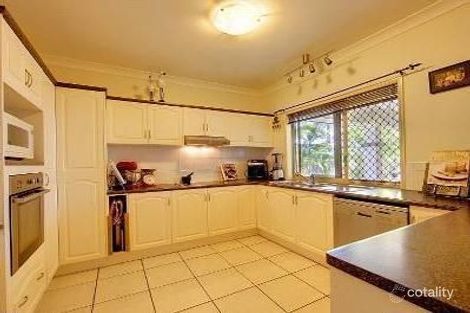 Property photo of 15 Greenwood Drive Kirwan QLD 4817