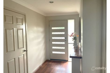 Property photo of 5 Oliver Drive Redbank Plains QLD 4301