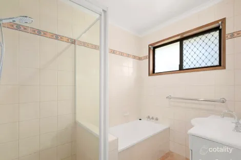 Property photo of 2 Murtha Drive Elanora QLD 4221