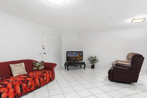 Property photo of 4/9 Twenty Eighth Avenue Palm Beach QLD 4221