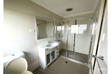 Property photo of 5 Oliver Drive Redbank Plains QLD 4301