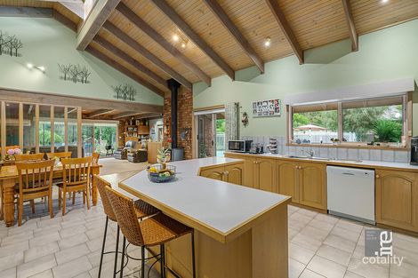 Property photo of 17 Martin Place Wangaratta VIC 3677