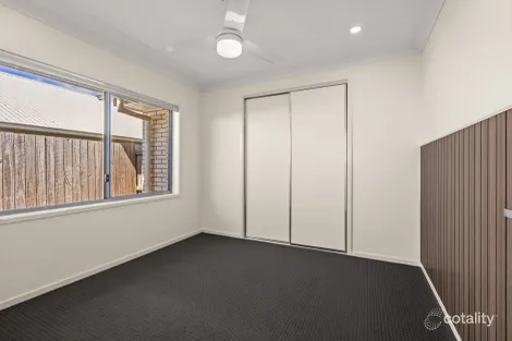 Property photo of 23 Lillypilly Drive Ripley QLD 4306