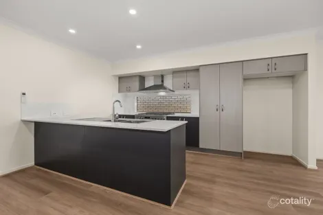 Property photo of 23 Lillypilly Drive Ripley QLD 4306