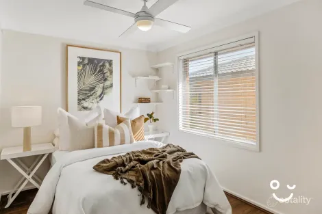 Property photo of 15 Bruce Street Unanderra NSW 2526