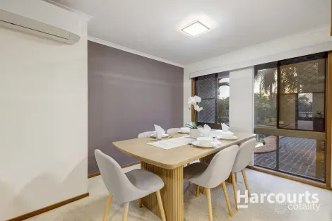 Property photo of 4 Cardinet Court Petrie QLD 4502