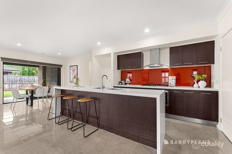 Property photo of 31 Mollison Drive Doreen VIC 3754