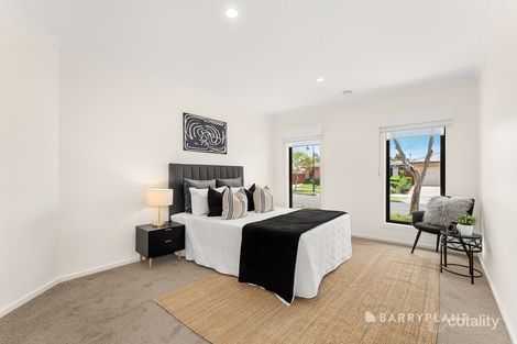 Property photo of 31 Mollison Drive Doreen VIC 3754