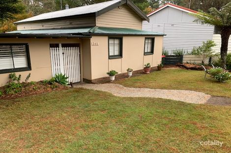 Property photo of 245 Katoomba Street Katoomba NSW 2780