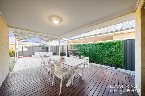 Property photo of 7 Kerruish Road Caversham WA 6055