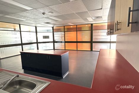 3360 Pacific Hwy, Springwood, QLD 4127