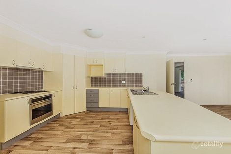 Property photo of 96 Willowtree Drive Flinders View QLD 4305