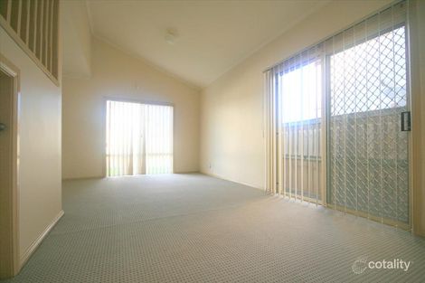 Property photo of 28 Whitehaven Avenue Quakers Hill NSW 2763