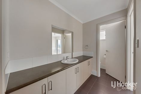 Property photo of 27 Jane Street Smithfield SA 5114