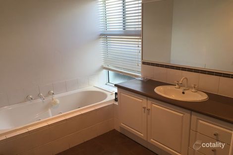 Property photo of 5 Gellibrand Vista Ellenbrook WA 6069