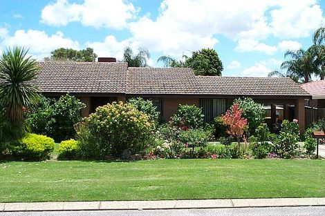 23 Chambers Way, Noranda, WA 6062