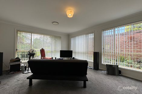 Property photo of 2 Mabellae Place Warabrook NSW 2304