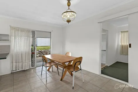 Property photo of 9 Naples Street Wishart QLD 4122