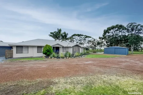 18 HARTMAN RD, KRONKUP, WA 6330