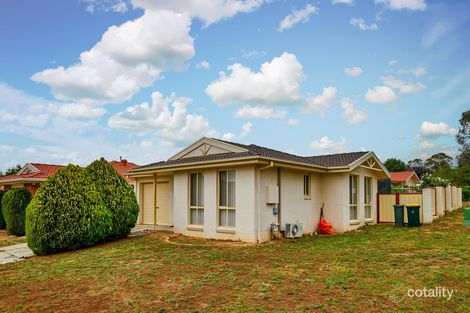 Property photo of 65 Bunduluk Crescent Ngunnawal ACT 2913