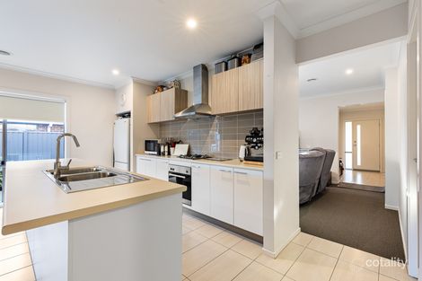 15 Buchanan Dr, Lucas, VIC 3350