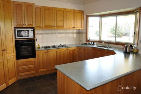 Property photo of 12 Dallas Court Warragul VIC 3820
