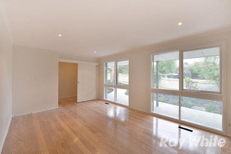 Property photo of 90 Burke Road Ferntree Gully VIC 3156