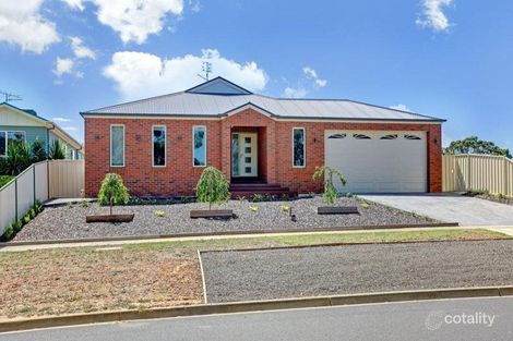 11 Davidson St, Broadford, VIC 3658