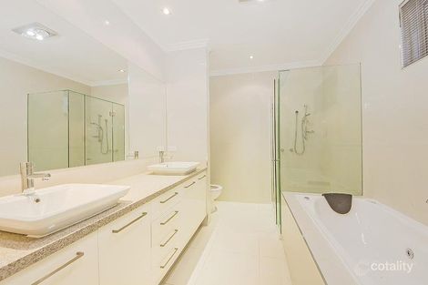 Property photo of 8 Mallebush Avenue Cairnlea VIC 3023