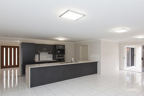 3 Jane St, Redbank Plains, QLD 4301
