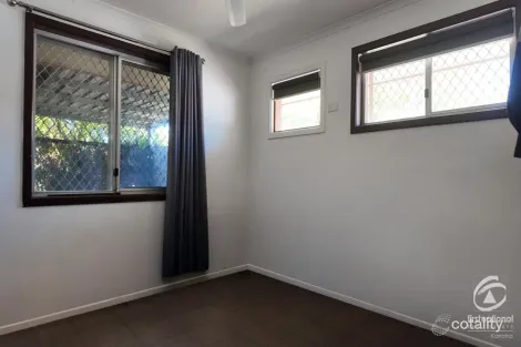 Property photo of 5A Goodwyn Close Millars Well WA 6714