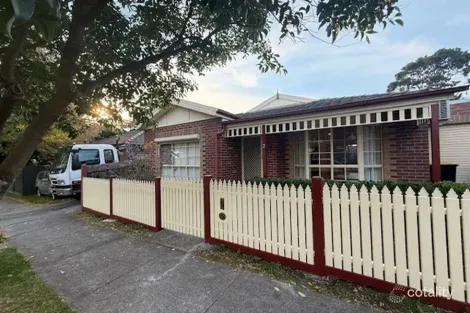 2 Muntz Ave, Glenroy, VIC 3046