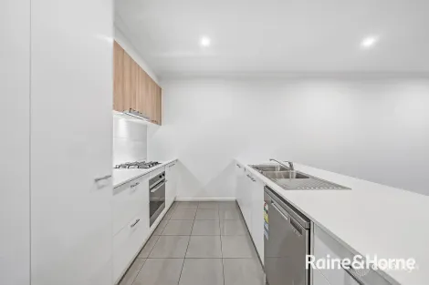 Property photo of 3 McComb Lane Cranbourne VIC 3977