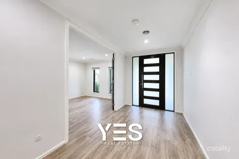 Property photo of 24 Rimple Way Beaconsfield VIC 3807