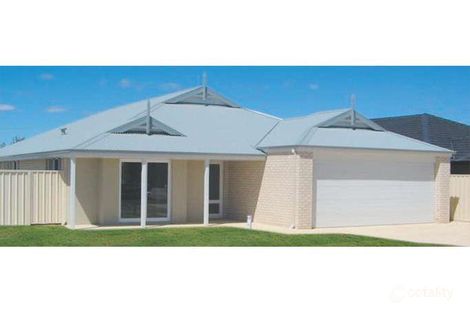 9 Campaspe Dr, Success, WA 6164