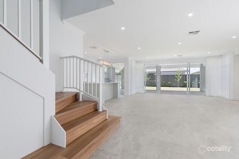 Property photo of 155 Clementine Boulevard Treeby WA 6164