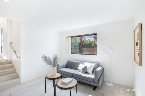 Property photo of 3/16-18 Jacaranda Road Caringbah NSW 2229