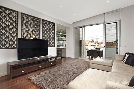 Property photo of 2/138A Hoffmans Road Essendon VIC 3040