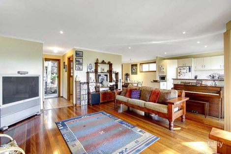 Property photo of 6 Solander Road Avoca Beach NSW 2251