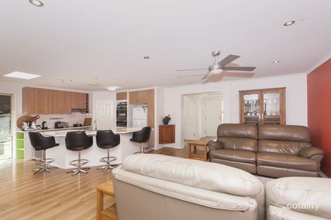 Property photo of 58 Federation Drive Medowie NSW 2318